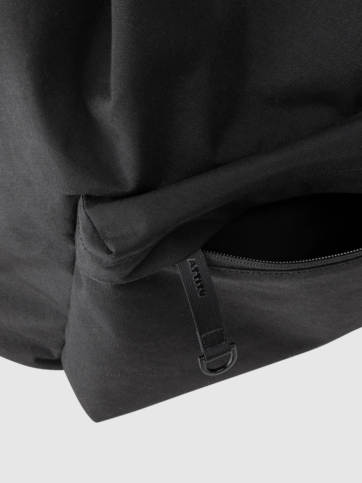 【予約販売・数量限定型】NYLON BACKPACK DS M 008