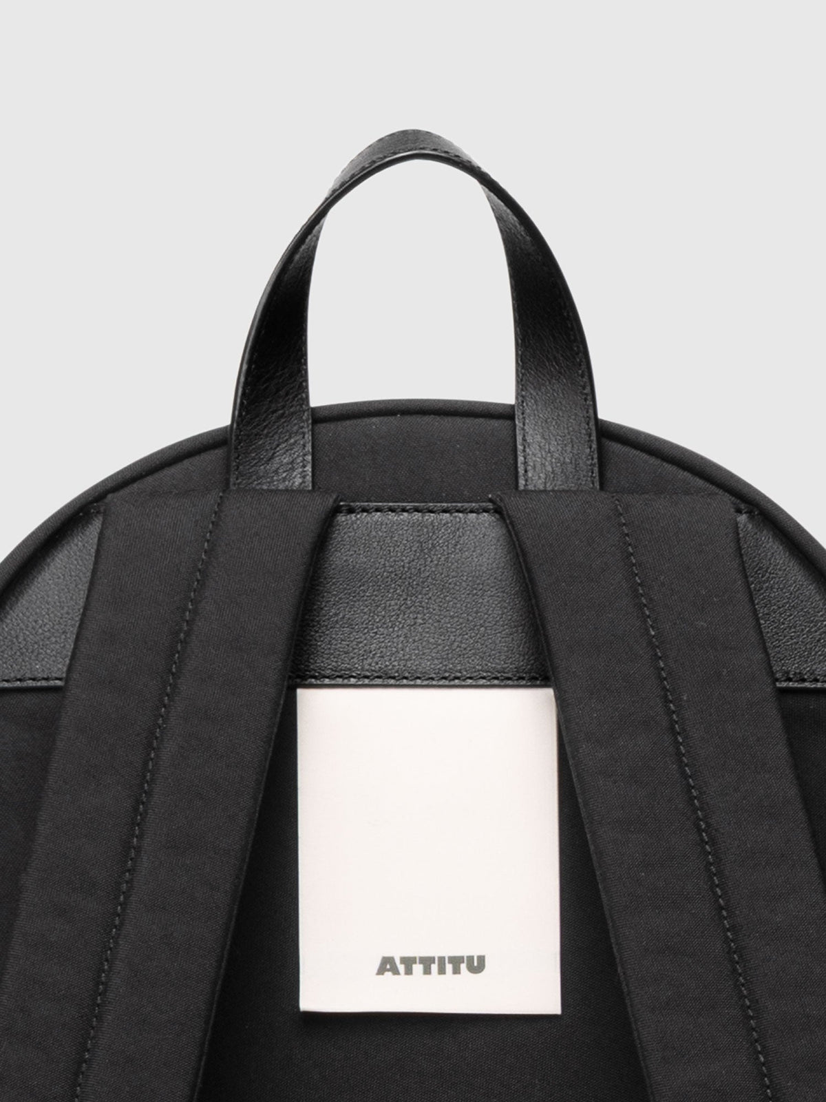 【数量限定型】NYLON BACKPACK L 001