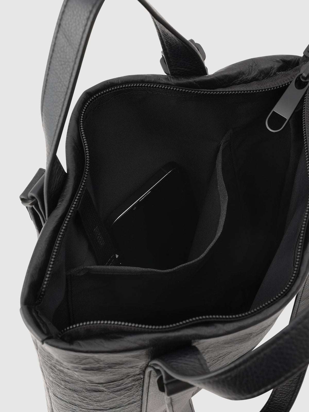 【新発売・数量限定型】LEATHER LAPTOP TOTE M 022